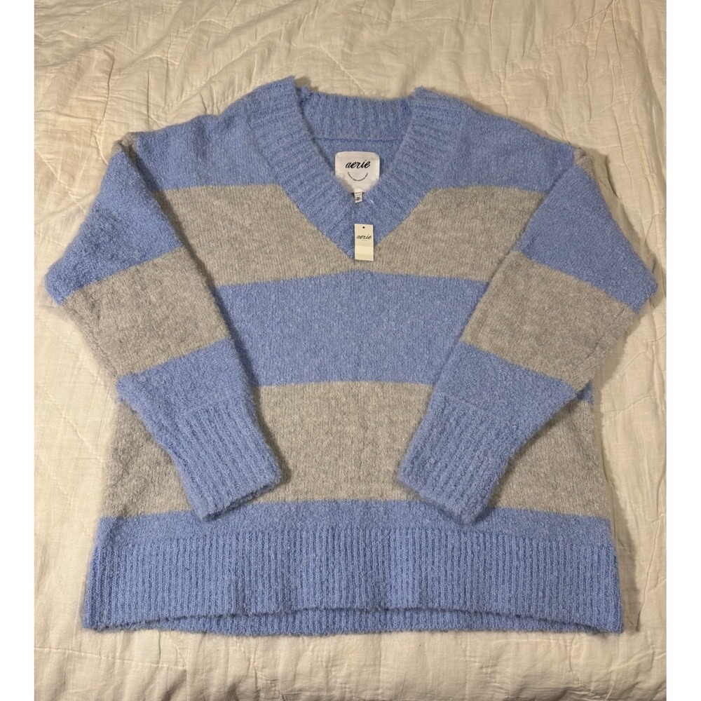 NWT Aerie Striped V-Neck Oversized Bouclé Sweater Blue Grey Medium Fuzzy Knit